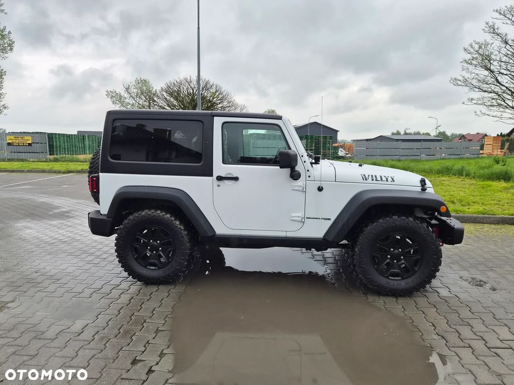 Jeep Wrangler - 7