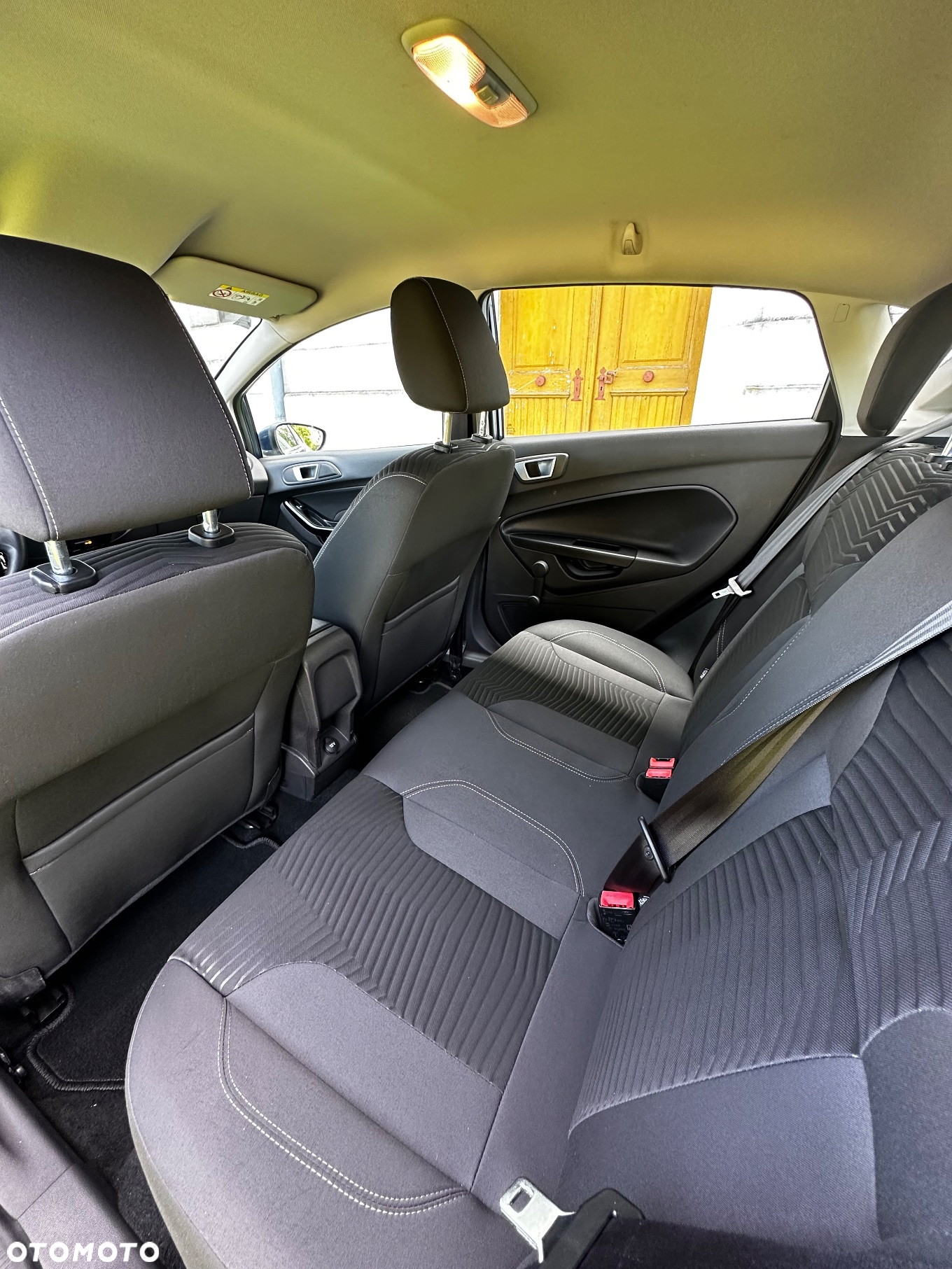 Ford Fiesta 1.0 EcoBoost S&S TITANIUM - 23