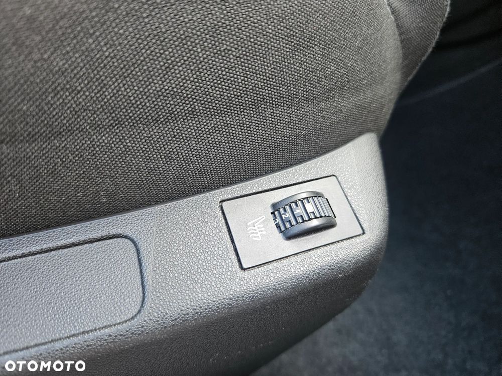 Citroën C4 e-HDi 110 EGS6 Stop/Start System Exclusive - 12