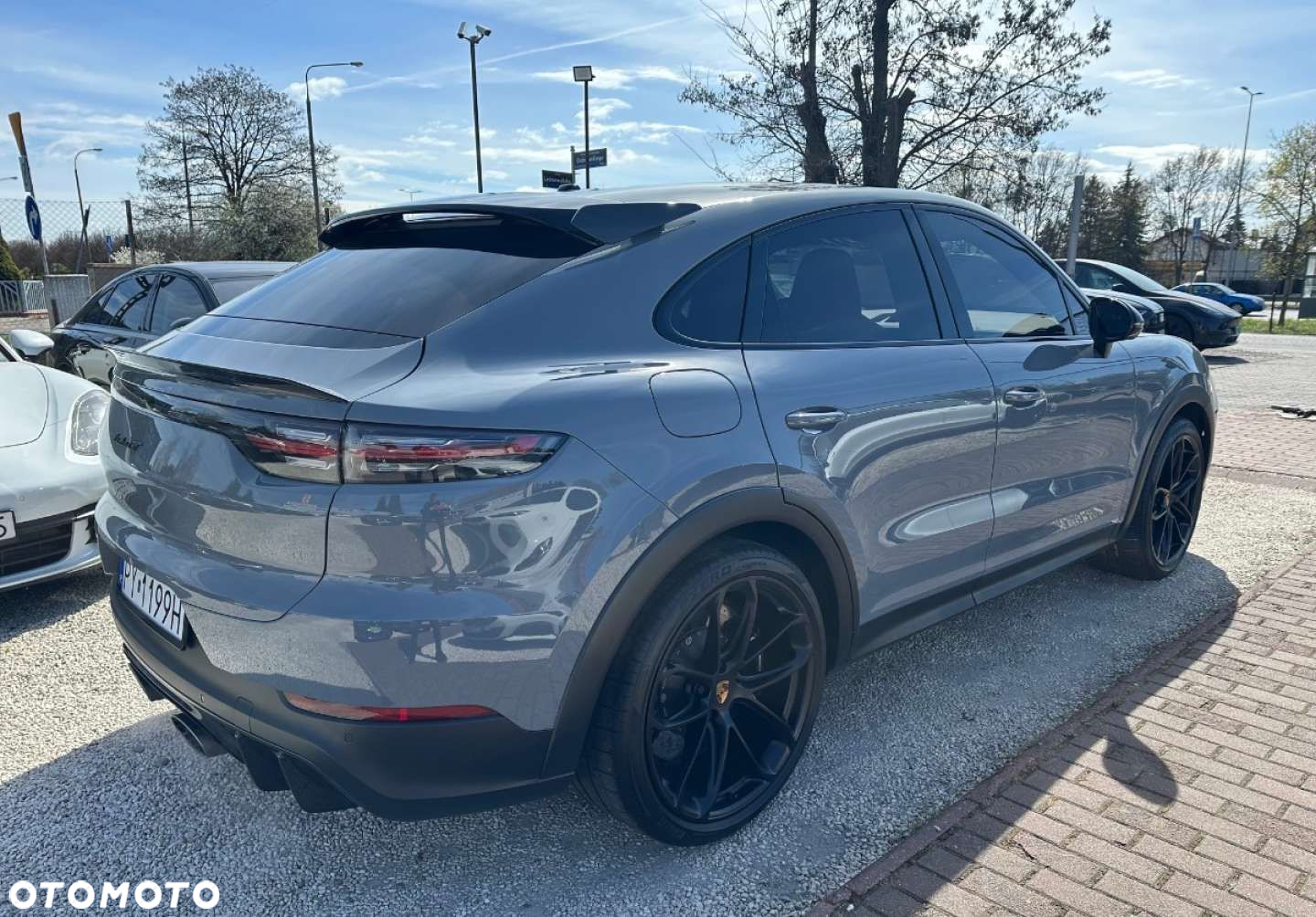 Porsche Cayenne - 6