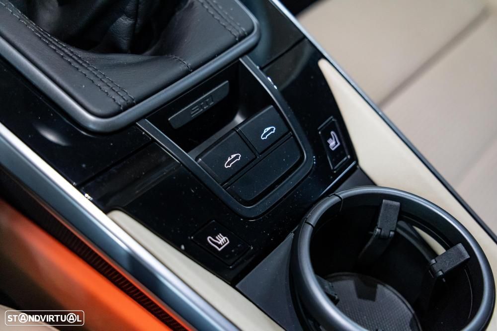 Porsche 911 (992) Targa 4S Heritage Design - 25