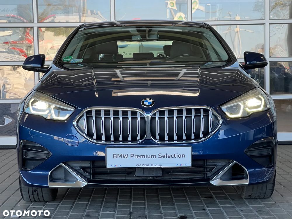 BMW Seria 2 220i Luxury Line - 2