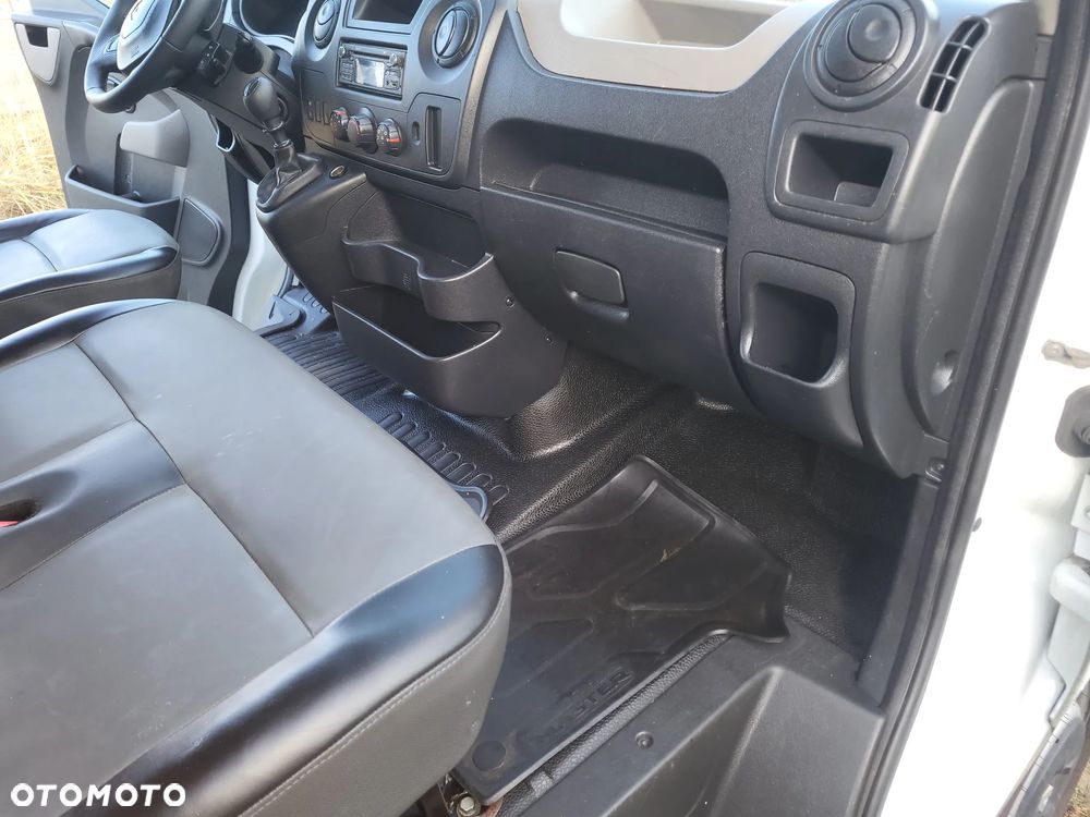 Renault Master - 9