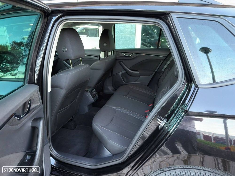 Skoda Kamiq 1.0 TSI Ambition DSG - 17