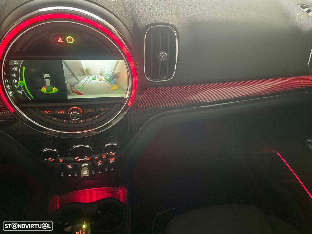 MINI Countryman Cooper SE ALL4 Auto - 18