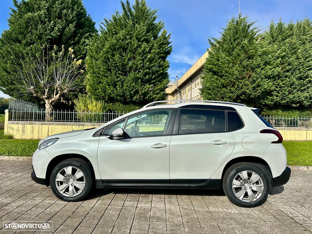 Peugeot 2008 1.6 BlueHDi Style - 3
