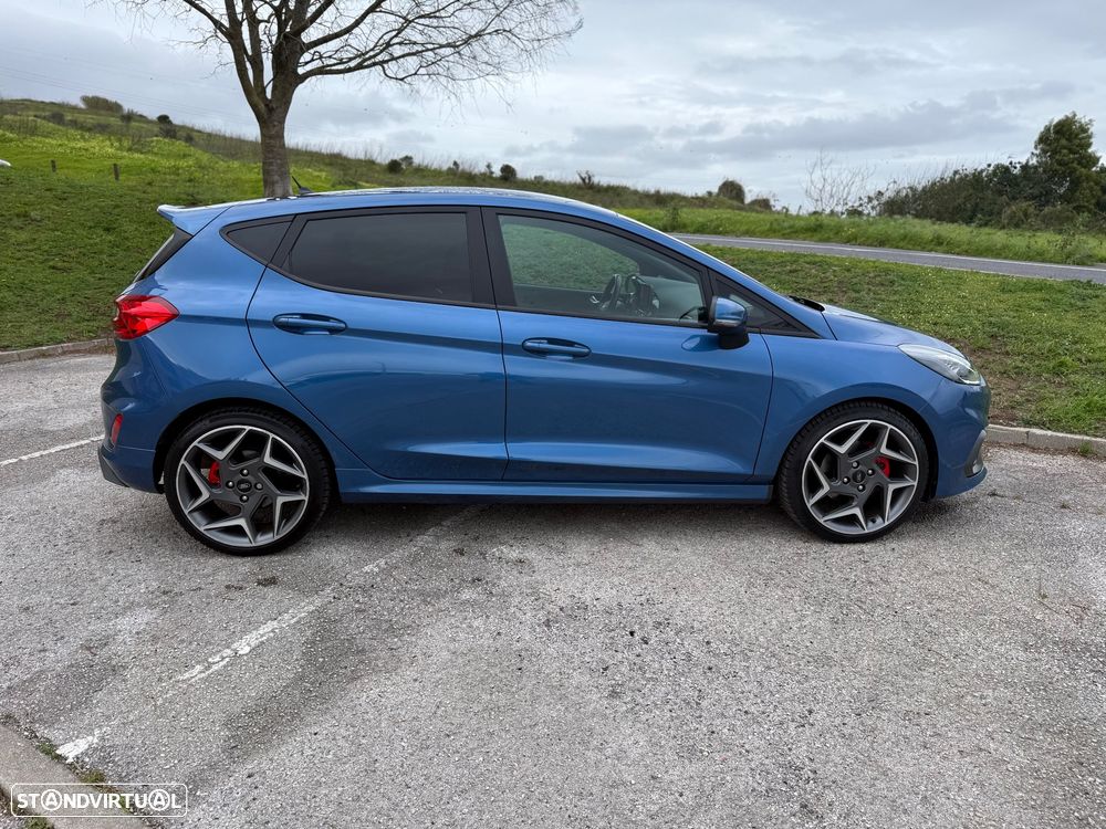 Ford Fiesta 1.5 EcoBoost S&S ST X - 12