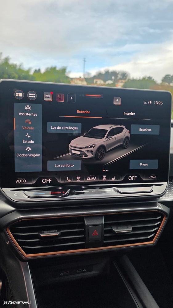 Cupra Formentor 1.5 e-Hybrid DSG Tribe Edition - 10