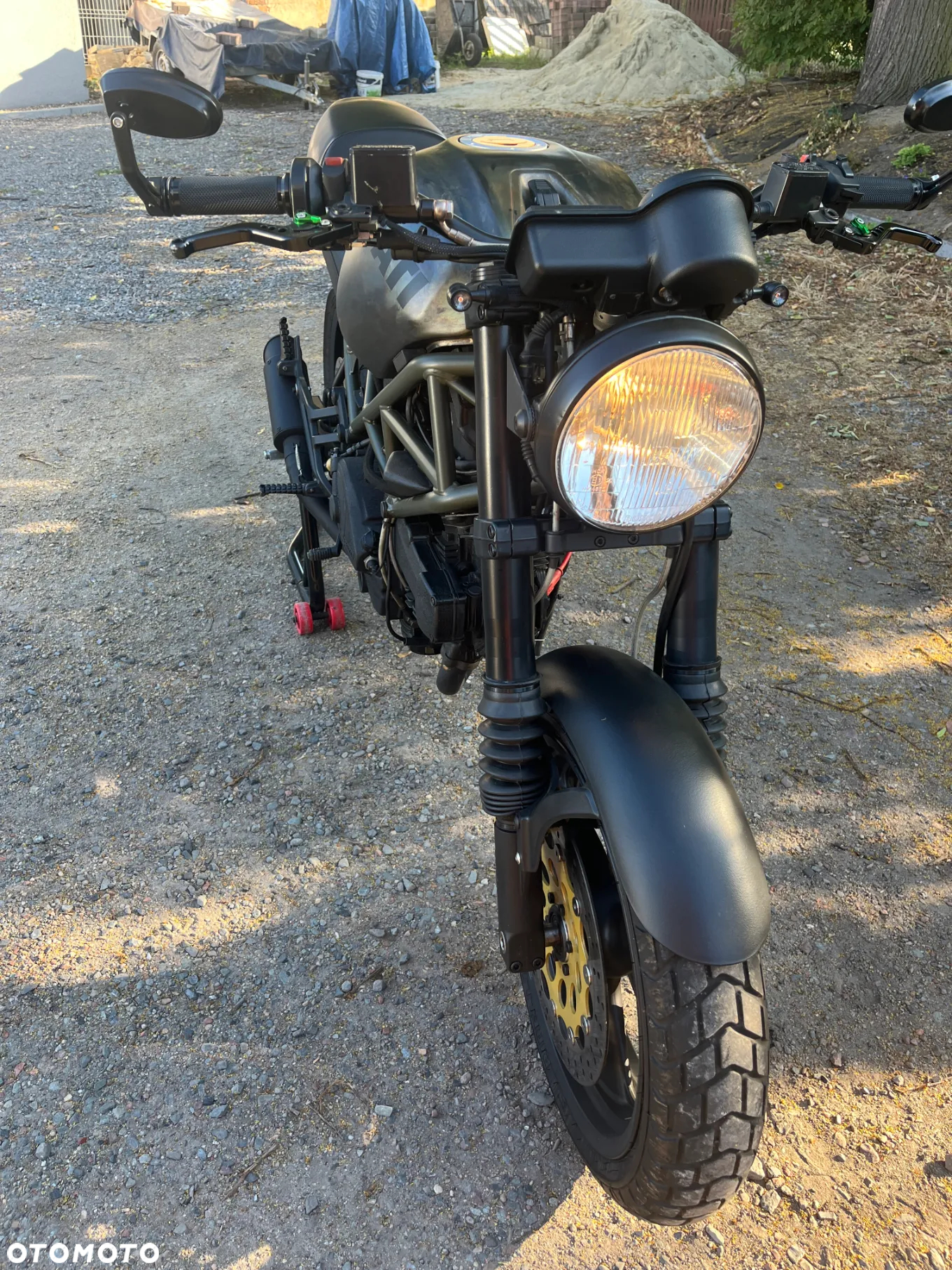 Ducati Monster - 3