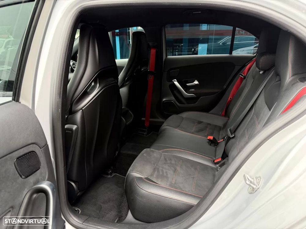 Mercedes-Benz A 45 AMG S 4Matic+ Speedshift DCT 8G - 15