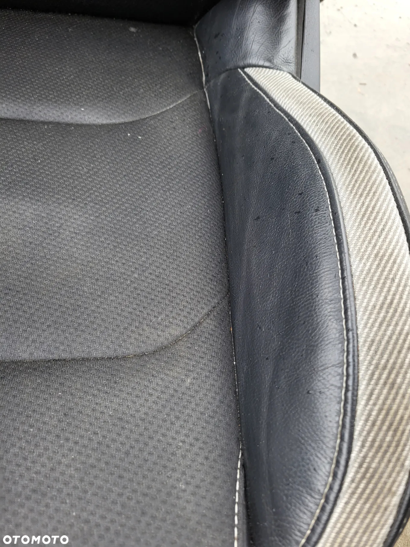 Komplet Foteli Citroen C4 II - 5