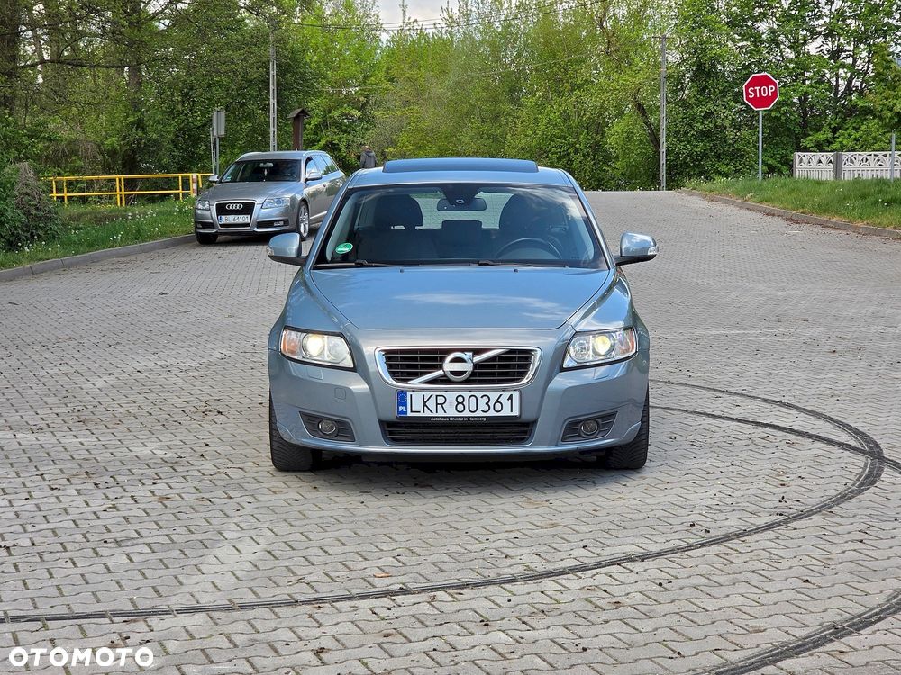 Volvo V50 DPF D2 Summum - 2