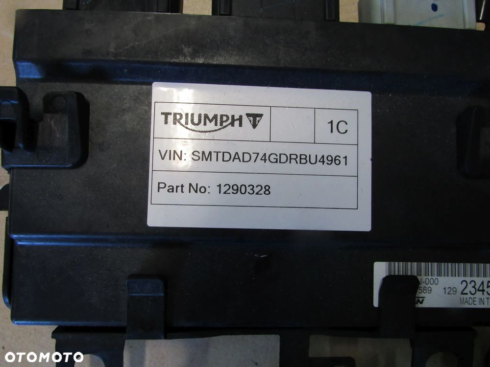 Triumph Speed Twin Street Twin 900 2024 komputer immo stacyjka licznik zestaw startowy - 2