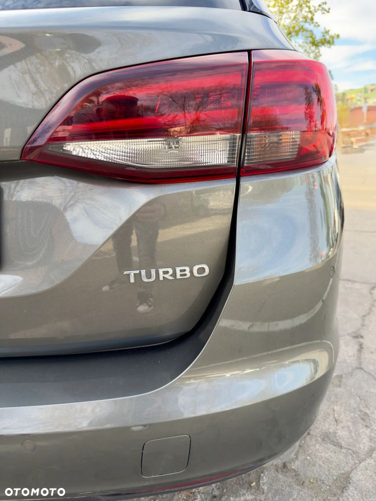 Opel Astra 1.4 Turbo Dynamic - 10