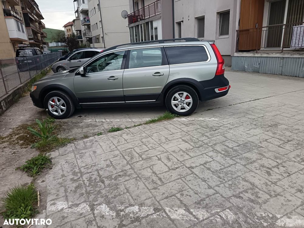 Volvo XC 70 D5 AWD Geartronic Kinetic - 3