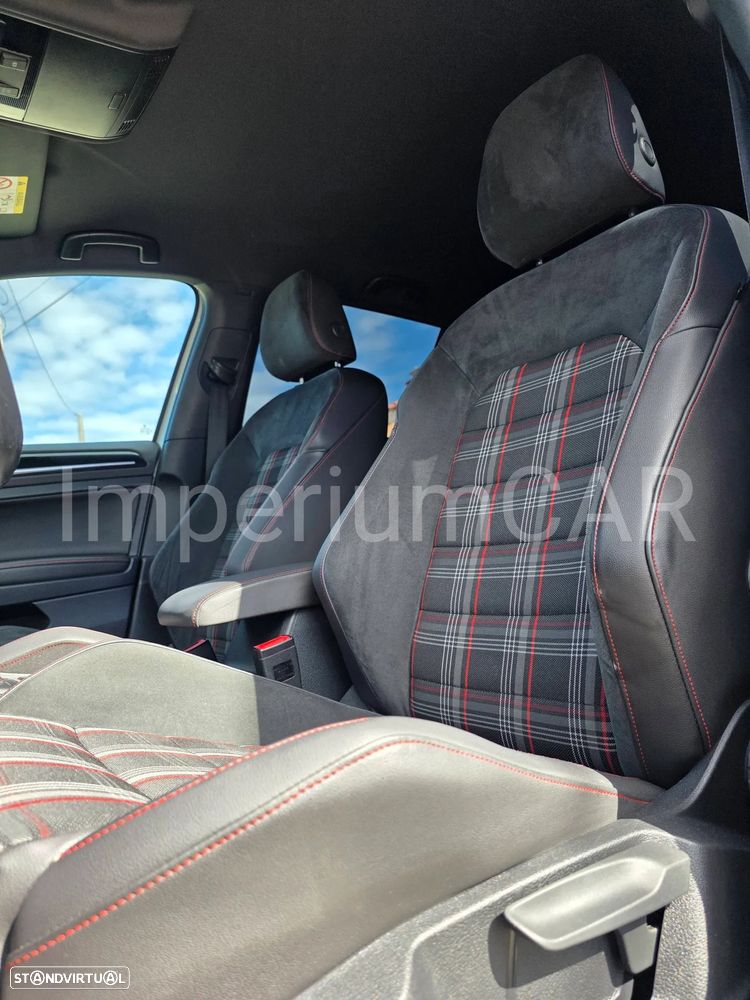 VW Golf GTI Performance BlueMotion DSG - 15