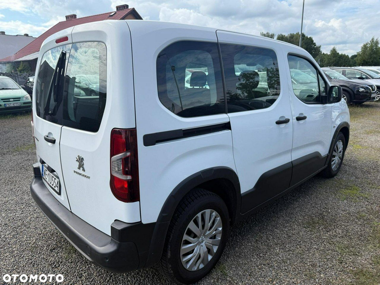 Peugeot Rifter - 12