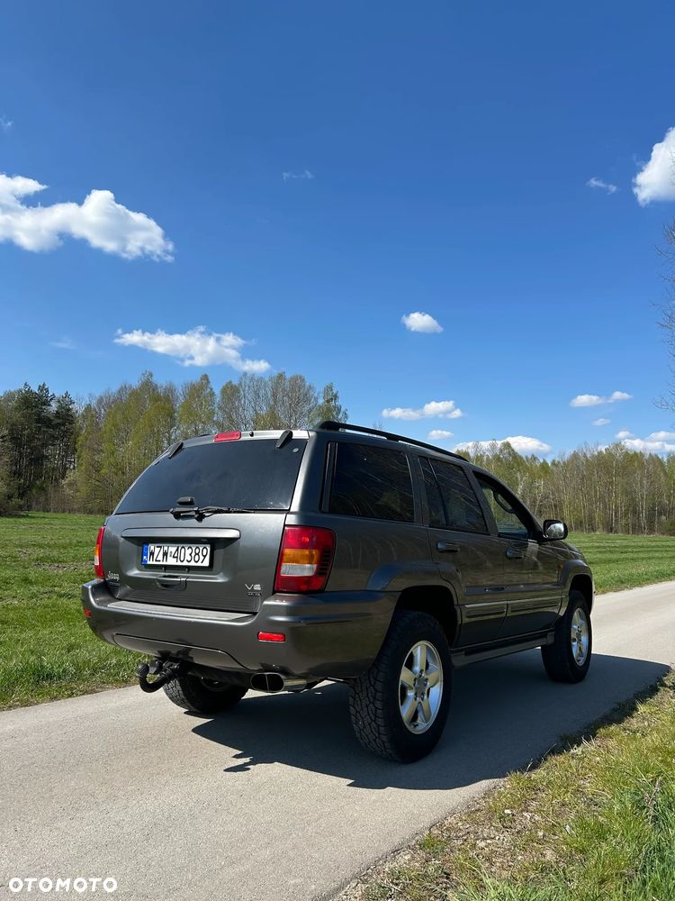 Jeep Grand Cherokee - 9