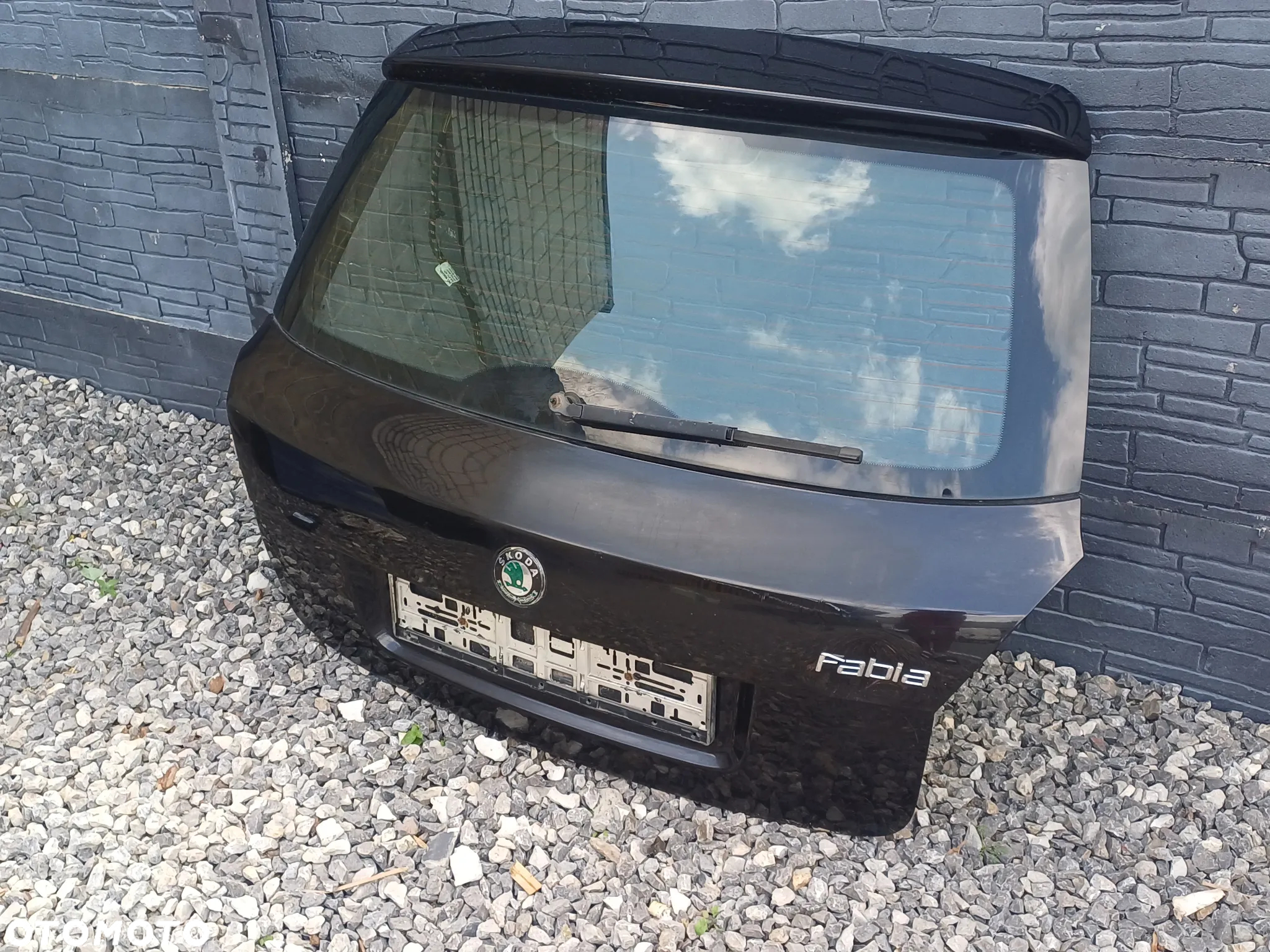 KLAPA BAGAŻNIKA SKODA FABIA II 2 9910 HB 07-10 - 3