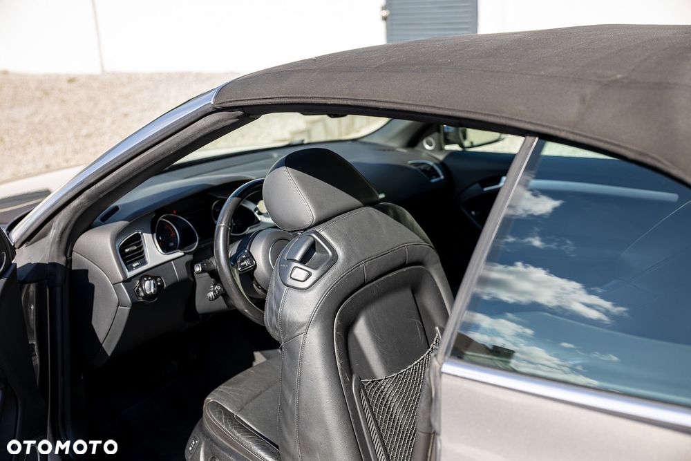 Audi A5 Cabrio 2.0 TDI DPF (clean diesel) multitronic - 24