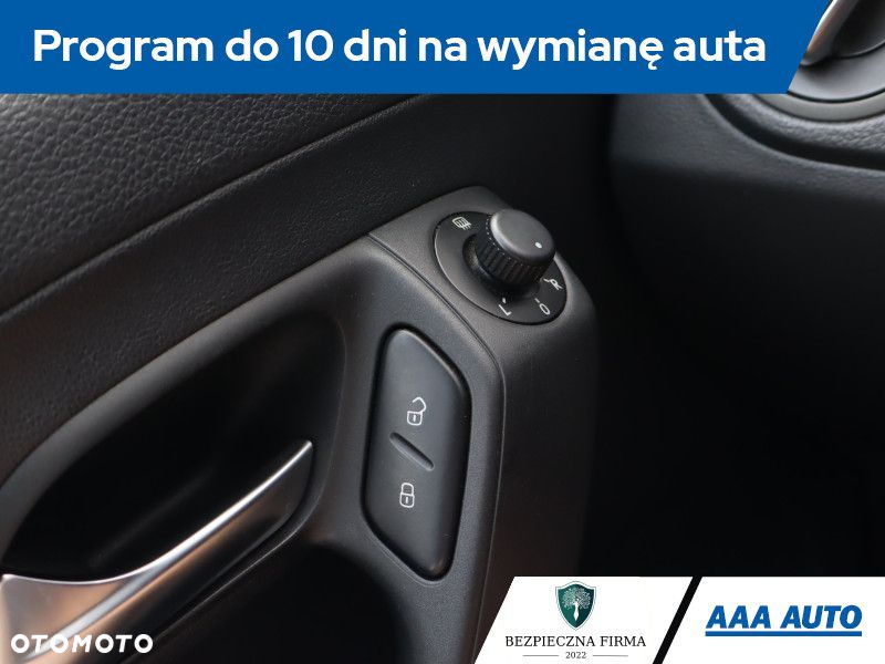 Volkswagen Polo - 19