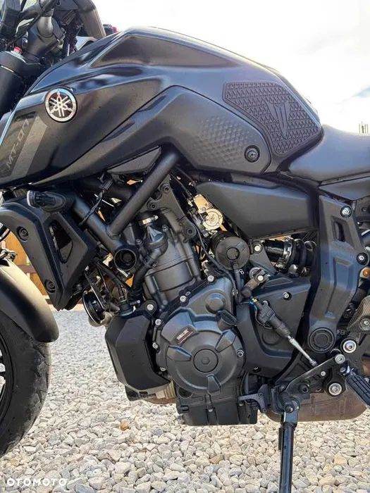 Yamaha MT - 9