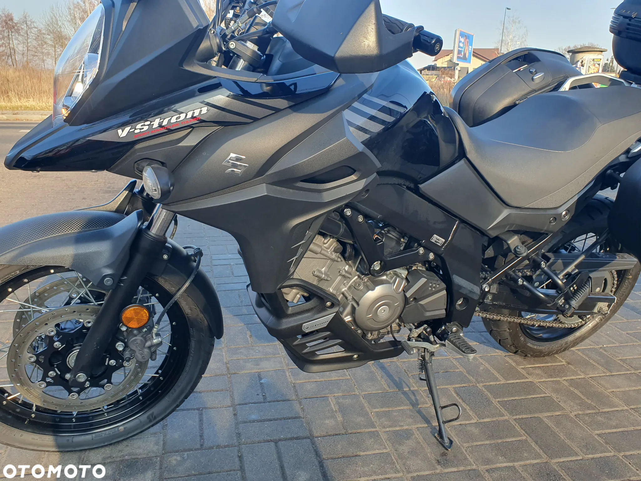 Suzuki V-STROM - 18