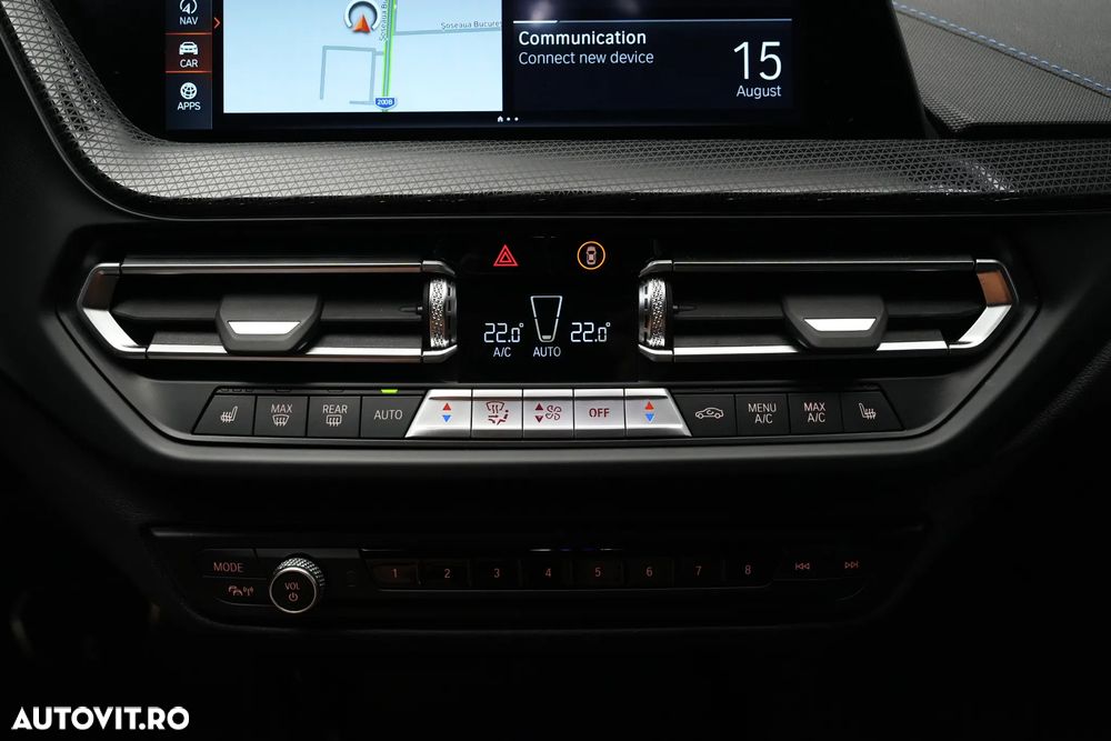 BMW M1 M135i xDrive AT - 20