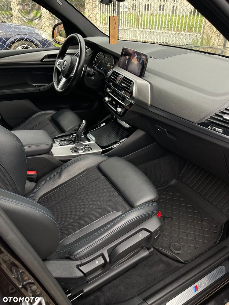 BMW X3 xDrive20d - 37