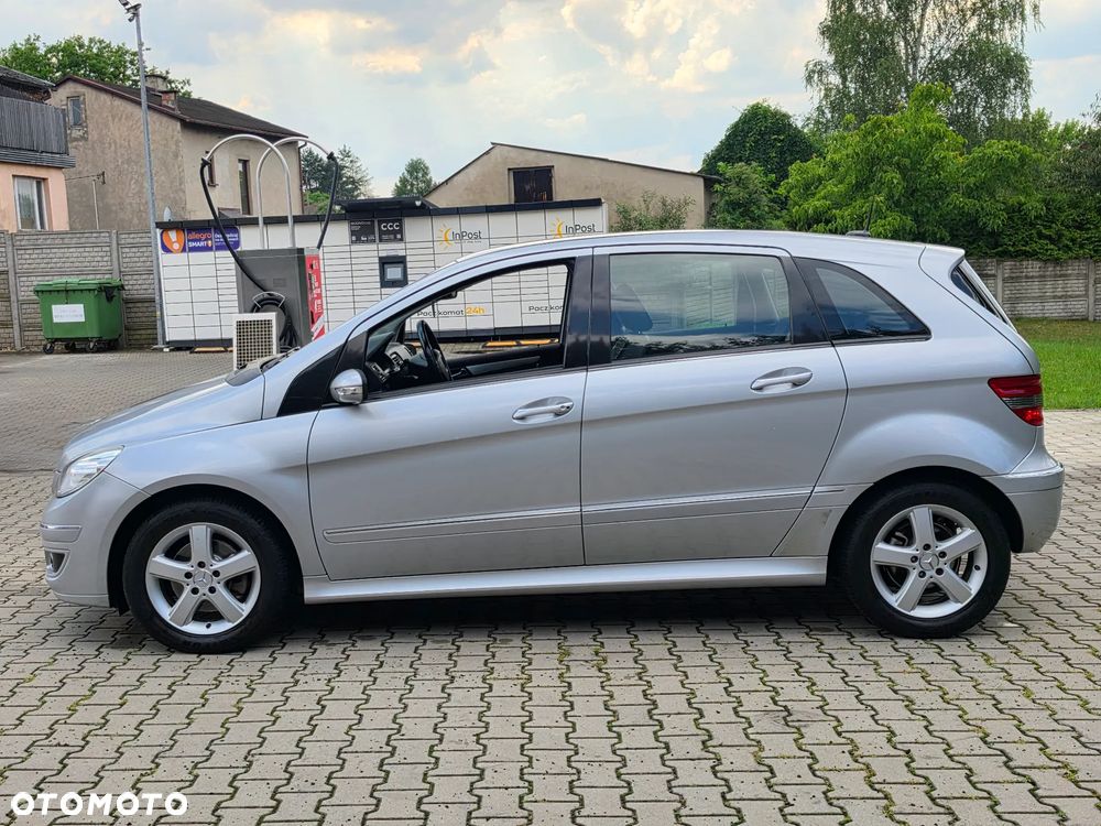 Mercedes-Benz Klasa B 180 CDI Special Edition - 23