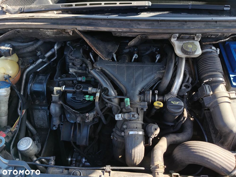 Peugeot 307 HDi 135 Platinum - 21