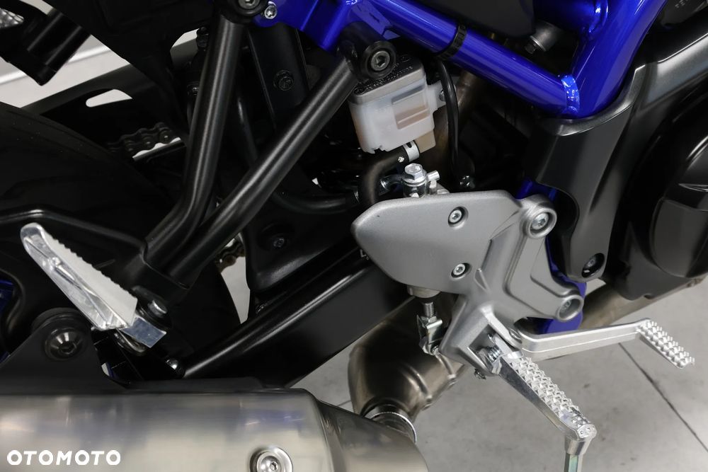 Suzuki SV - 23