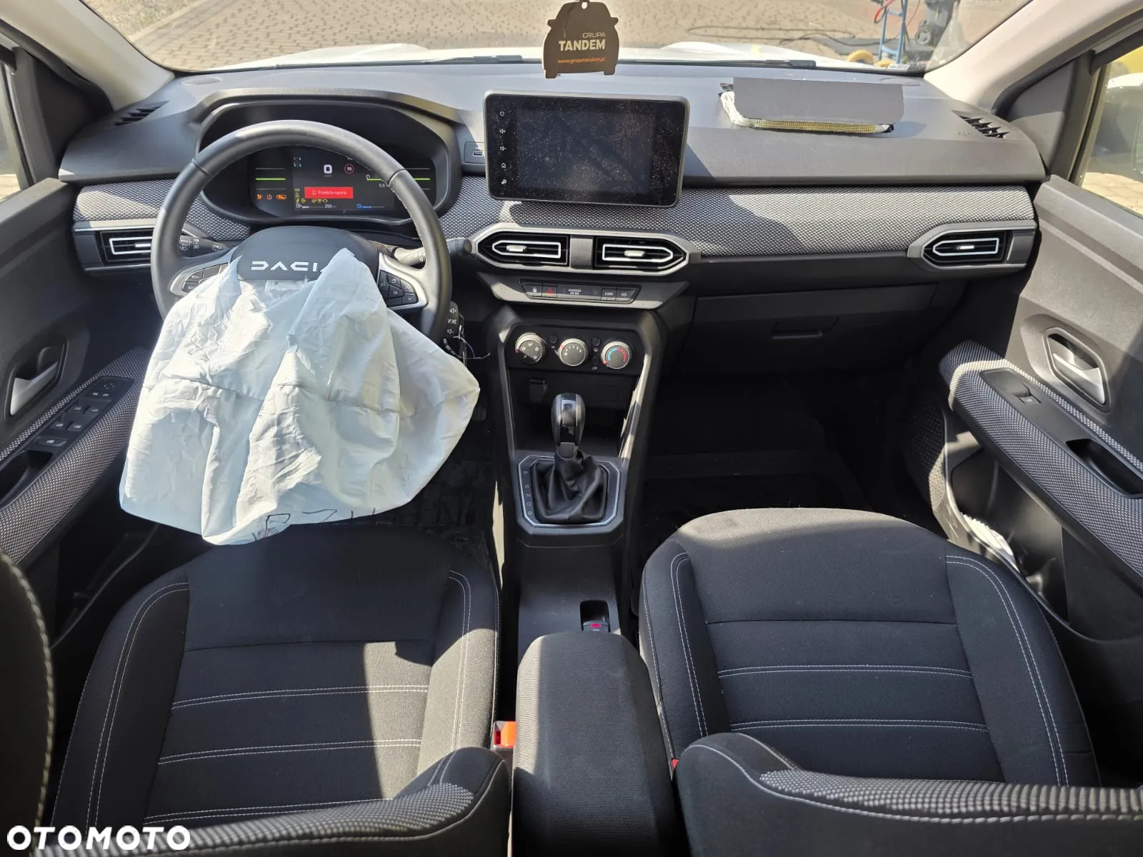 Dacia Jogger 1.6 Full Hybrid 140 Extreme MMT 7os - 11