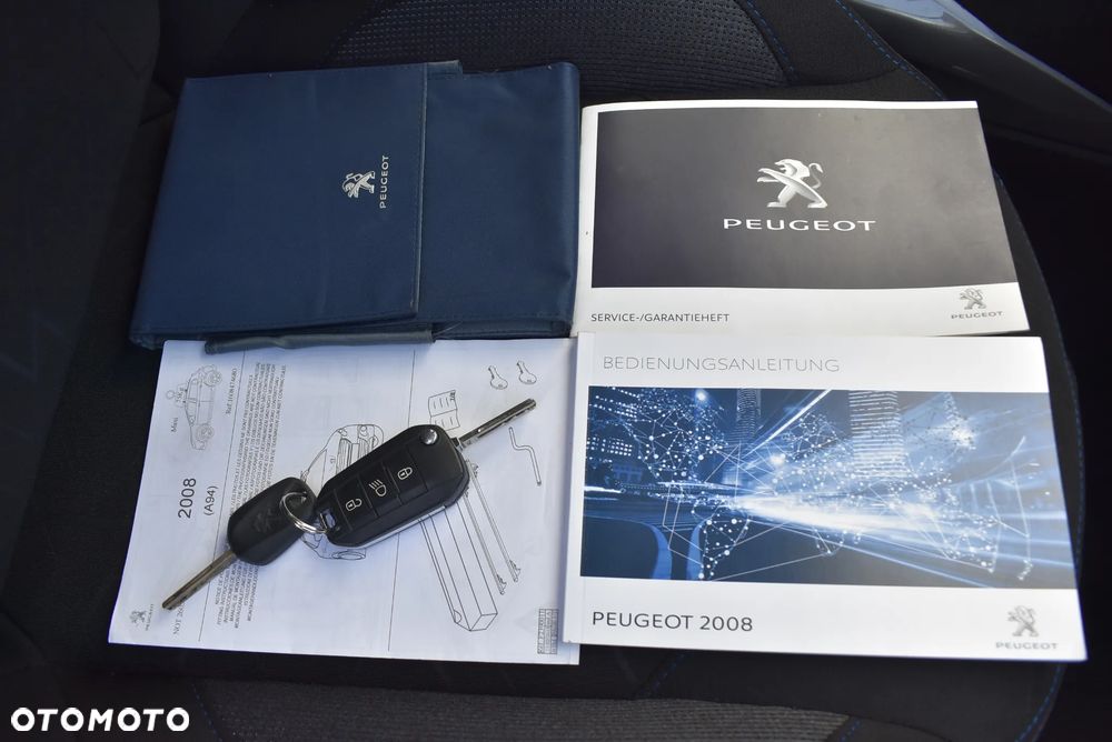 Peugeot 2008 1.6 BlueHDi Style - 26