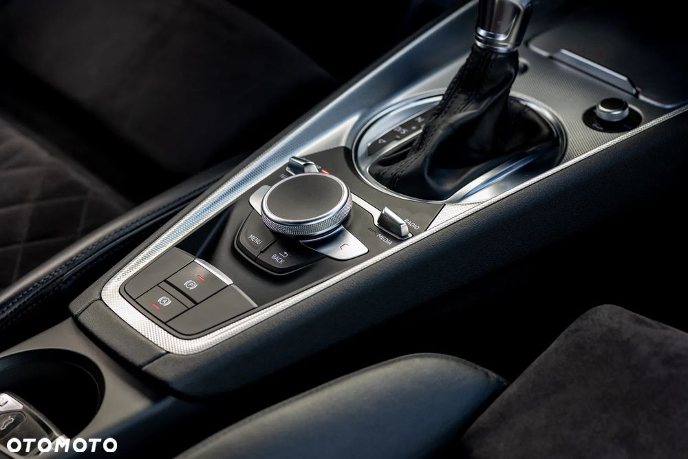 Audi TT Coupé - 25