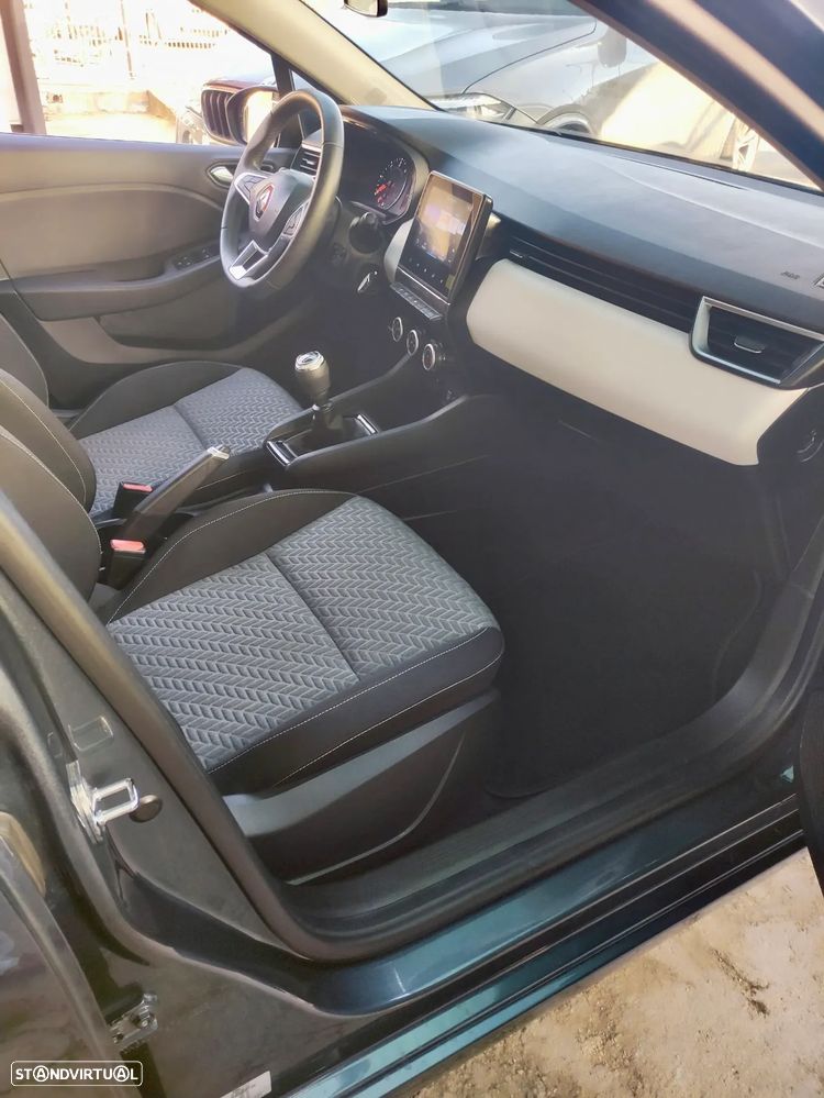 Renault Clio 1.5 Blue dCi Evolution - 21