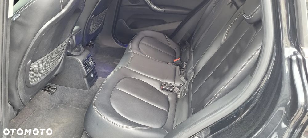 BMW X1 sDrive18d - 20