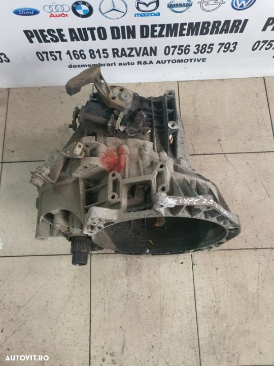 Cutie Viteze Manuala 4X4 Jaguar X Type 2.5 Benzina - 2