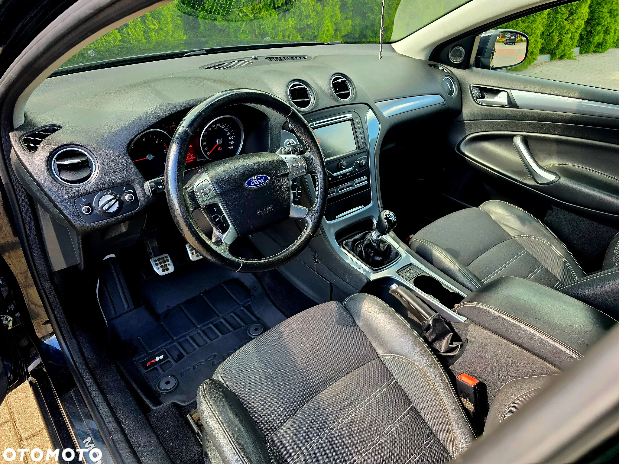 Ford Mondeo Turnier 2.0 TDCi Champions Edition - 39