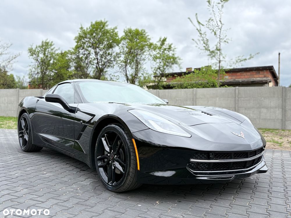 Chevrolet Corvette - 2