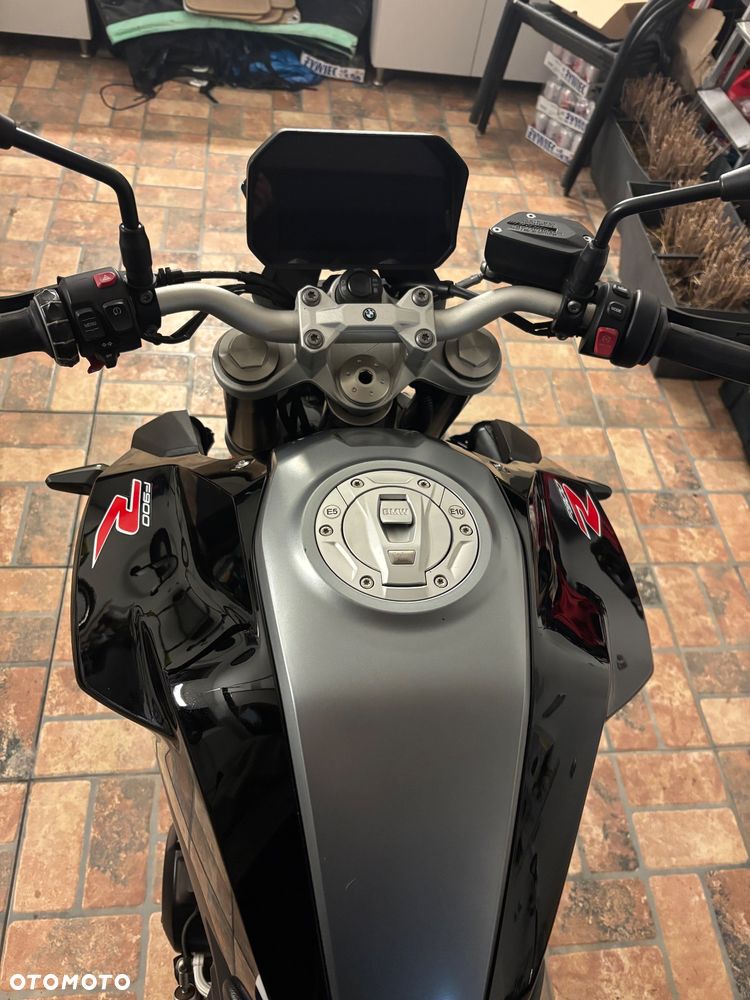 BMW F - 20