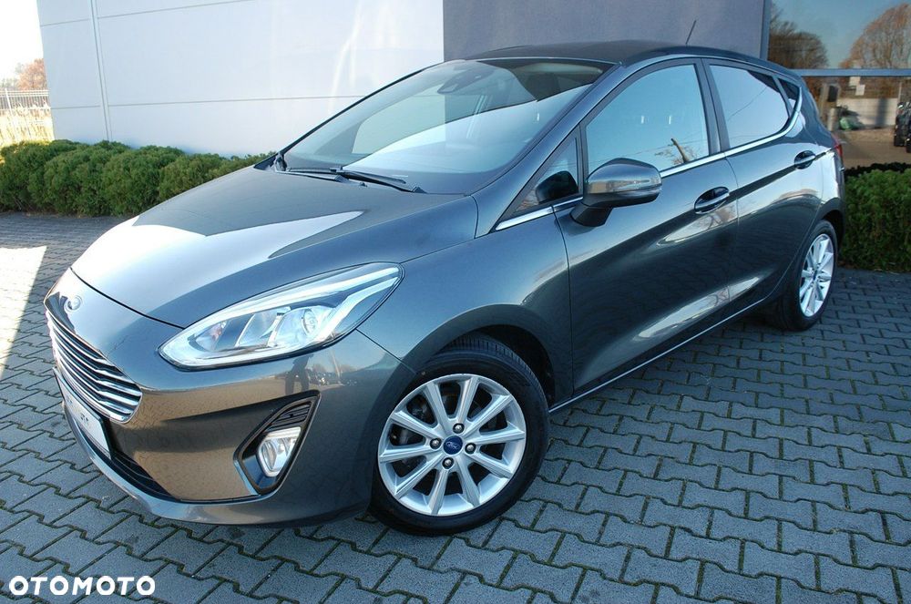 Ford Fiesta - 16