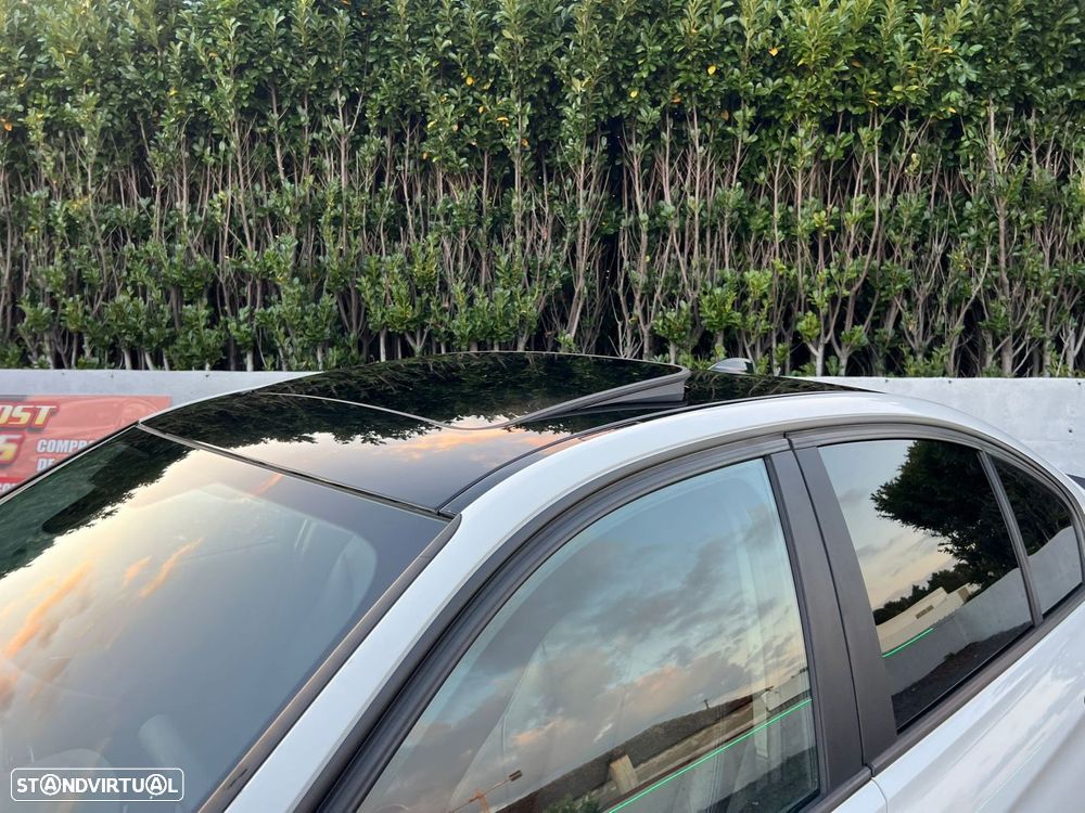 BMW 328 i Auto Line Sport - 25