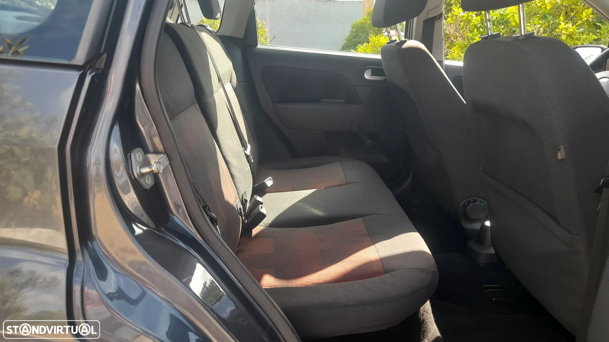 Ford Fiesta 1.4 TDCi Trend - 35