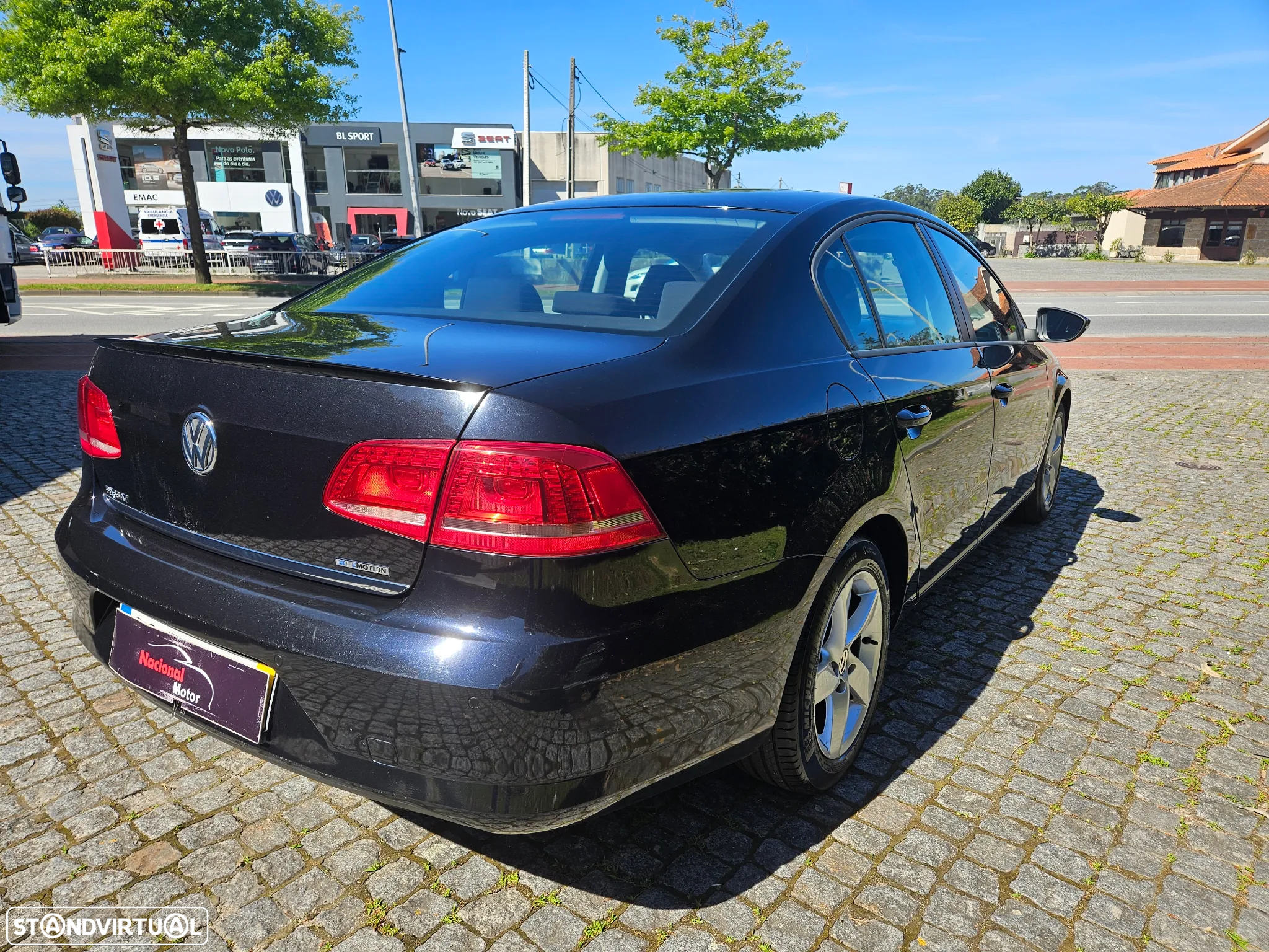 VW Passat 1.6 TDI BlueMotion Comfortline - 27