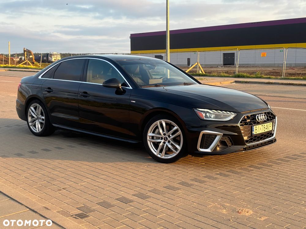 Audi A4 Limousine - 13