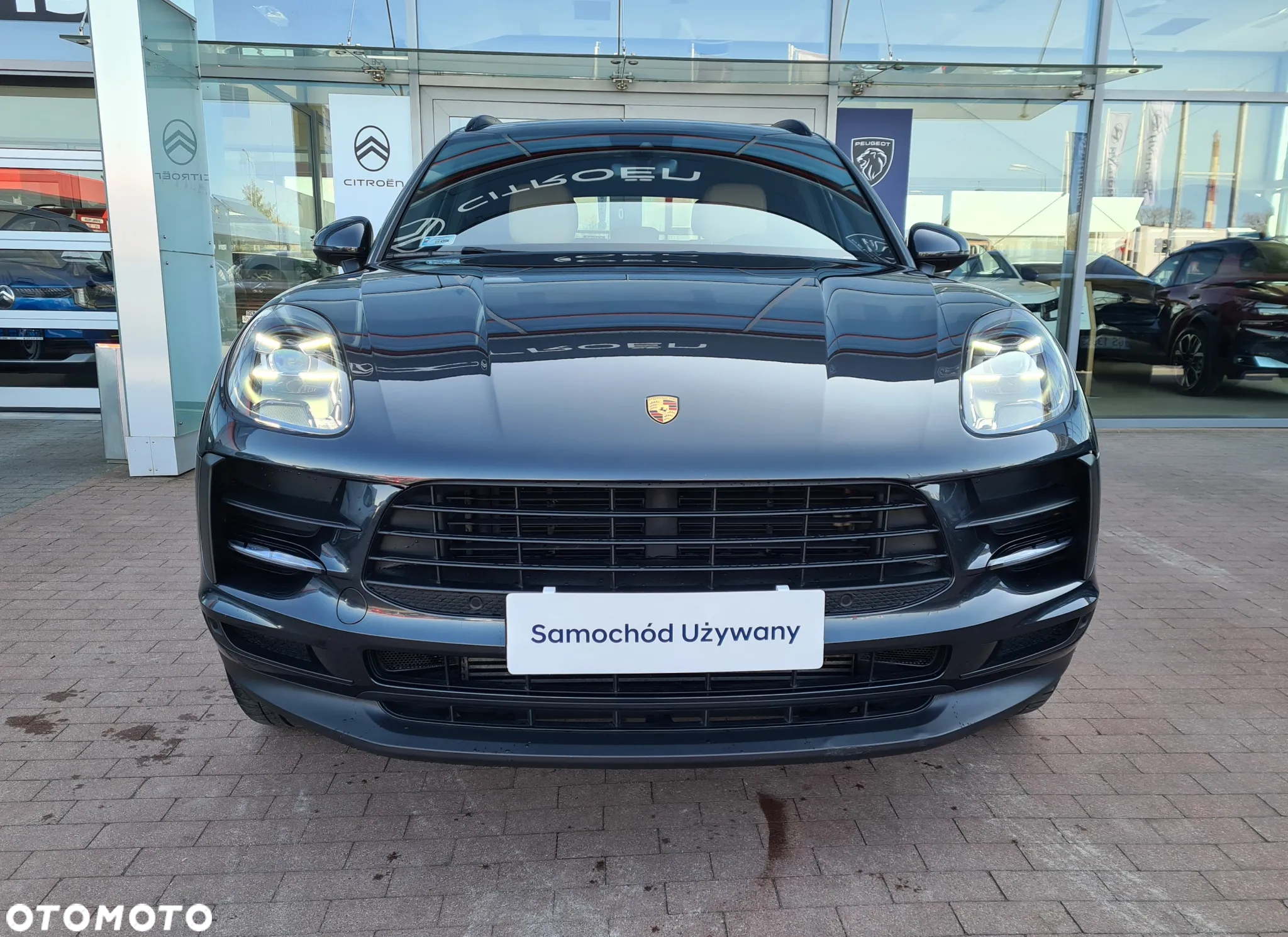 Porsche Macan Standard - 3