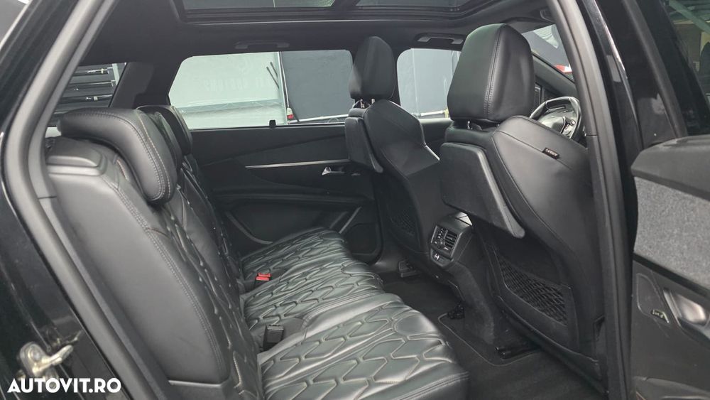 Peugeot 5008 - 15