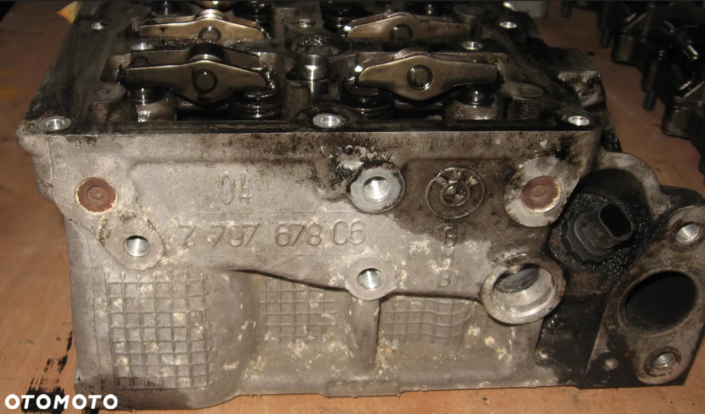głowica wałki rozrządu N47D20A 2.0D BMW E87 E90 2.0D - 10