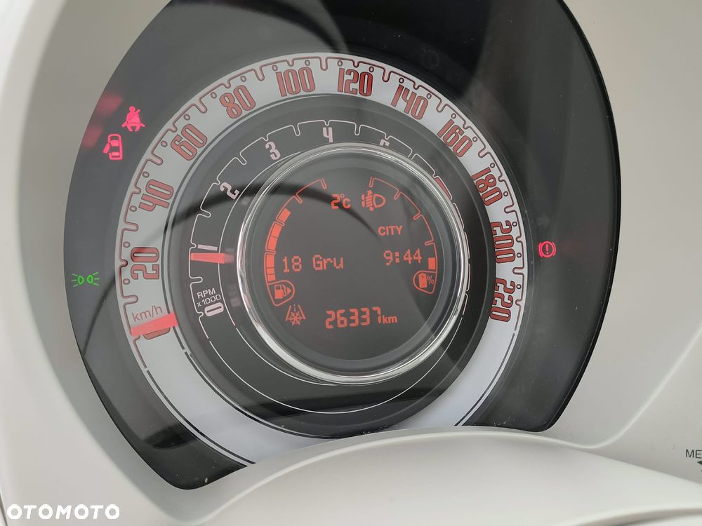 Fiat 500 1.0 Hybrid Lounge - 8
